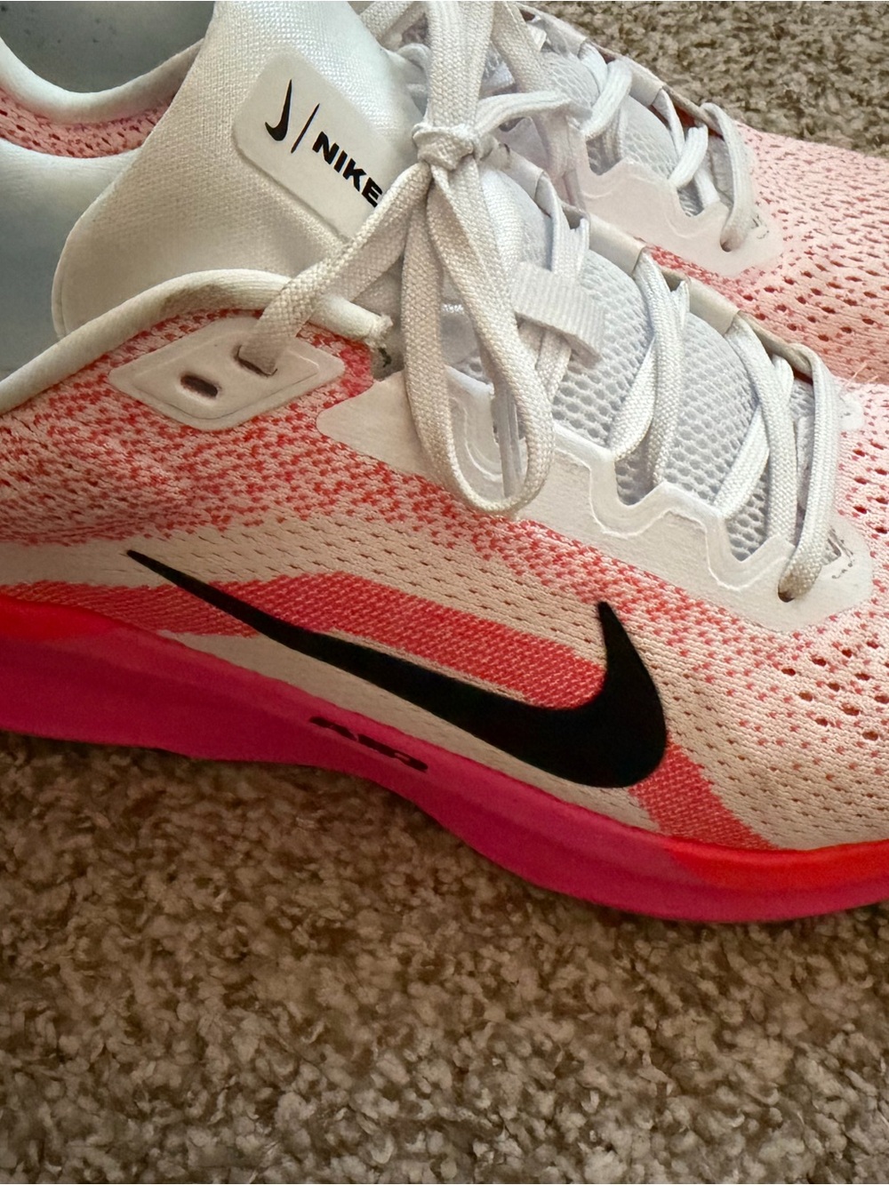 Nike Women's Winflo 11 Running Sneakers